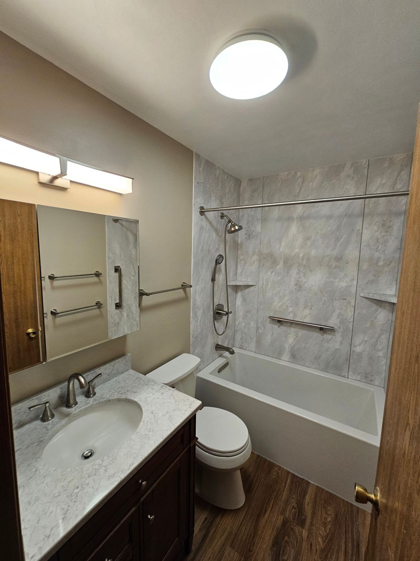 Full bath completed space