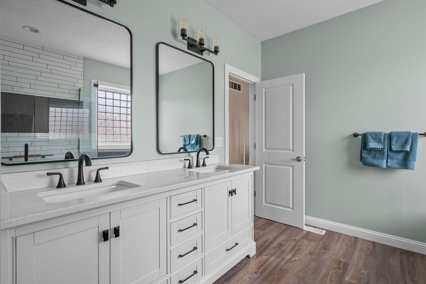 Walk-in shower detail